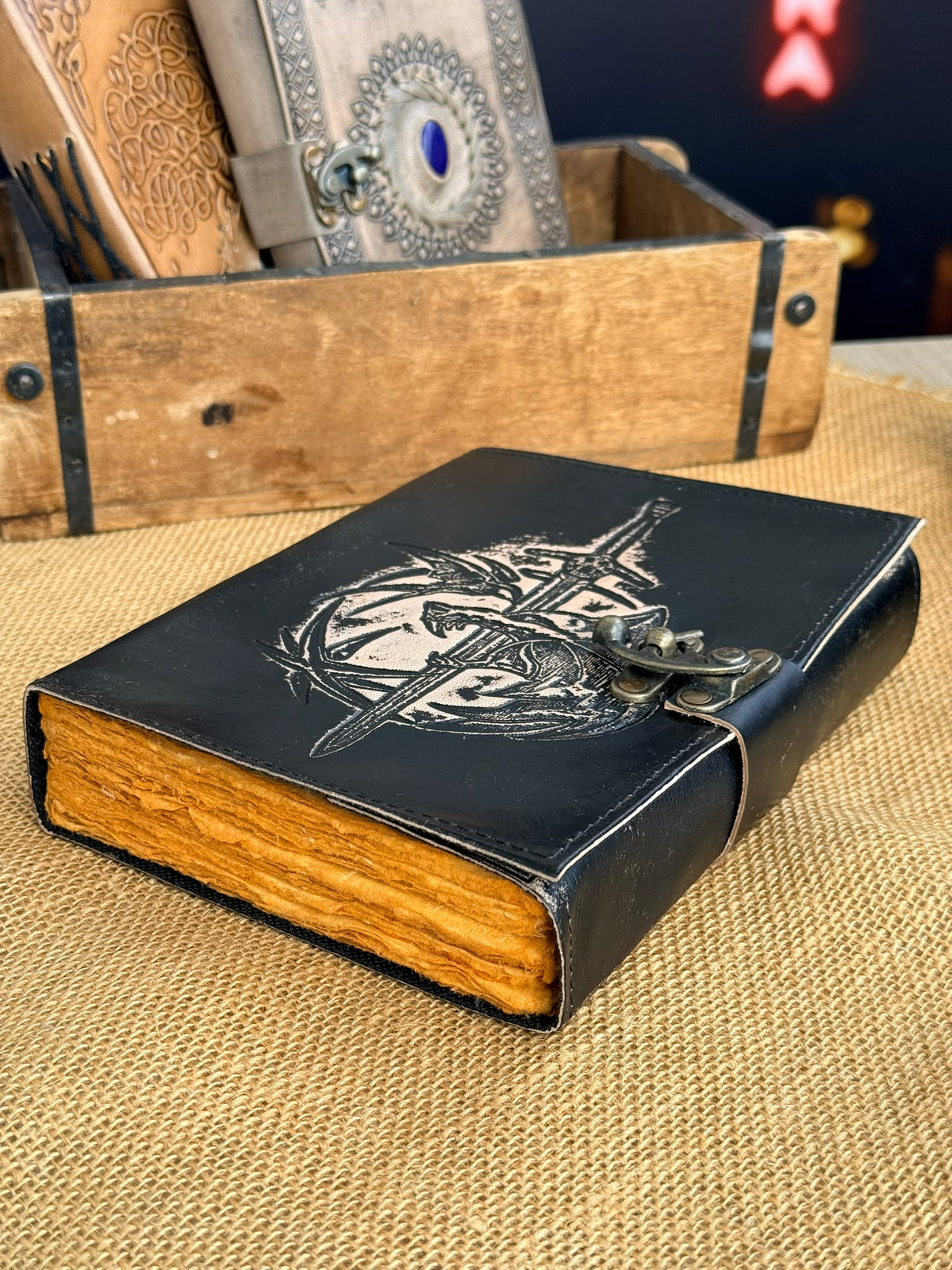 Księga Wilka i Miecza – czarny dziennik fantasy Wiedźmin