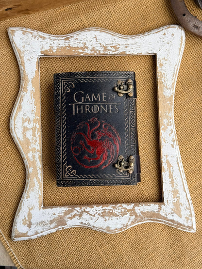Księga Game of Thrones – Ród Targaryenów, Smoczy Dziennik