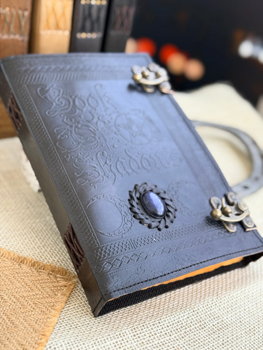 Skórzana Księga Cieni - Book of shadow z kamieniem