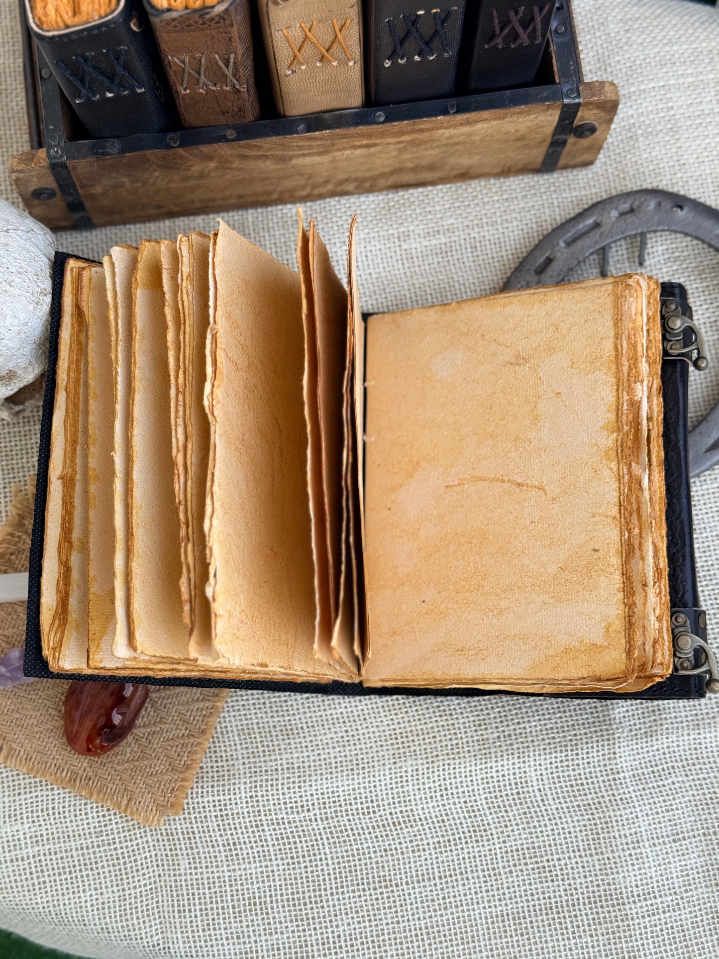 Skórzana Księga Cieni - Drzewo życia