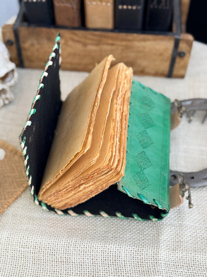 Skórzana Księga Cieni zielona - Drzewo życia