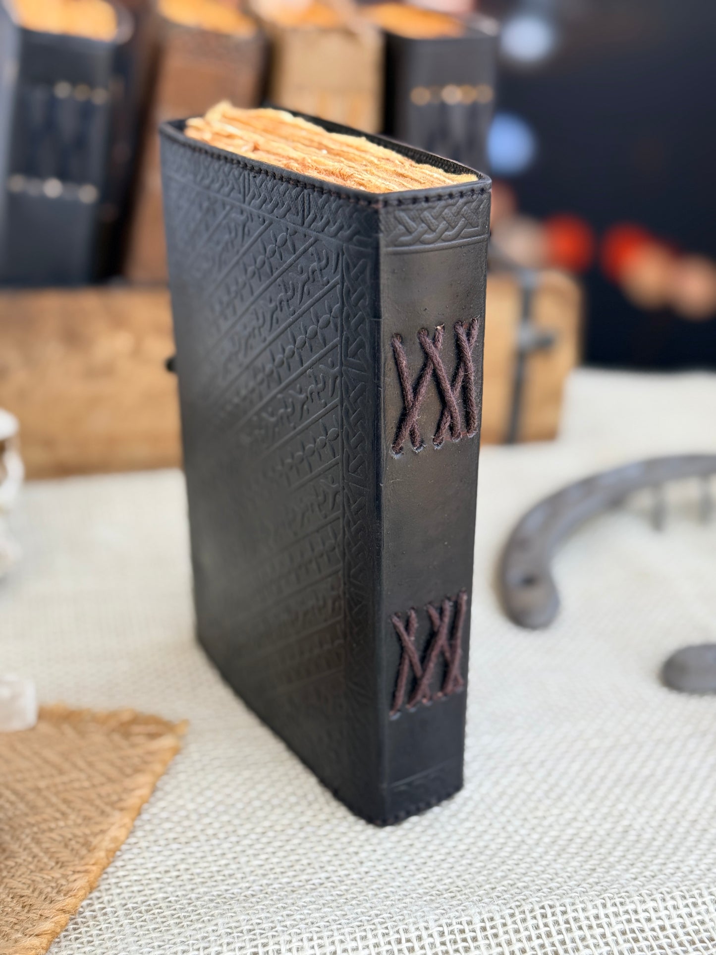 Skórzana Księga Cieni - Wilk