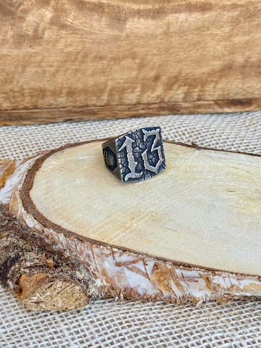 Sygnet - "Szczęśliwa trzynastka"